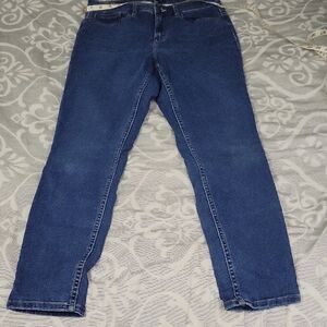 Calvin Klein Jeans Women's Straight Leg in Deep Blue